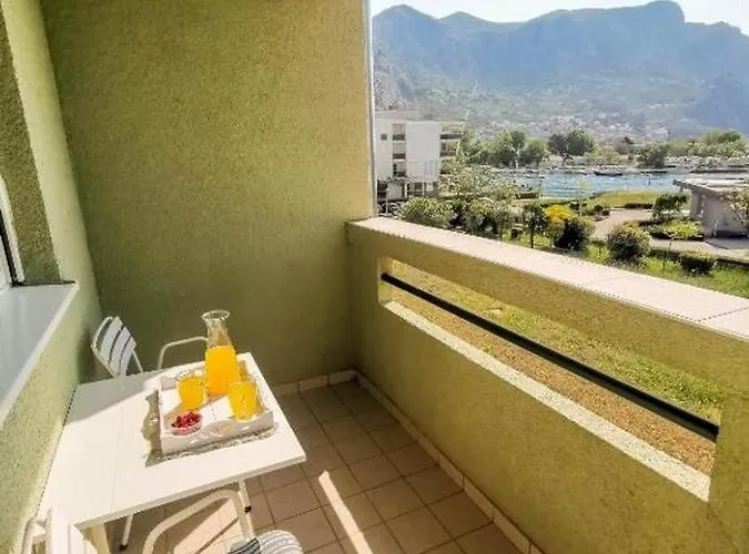 Apartmán With Parking Space - 21050 *