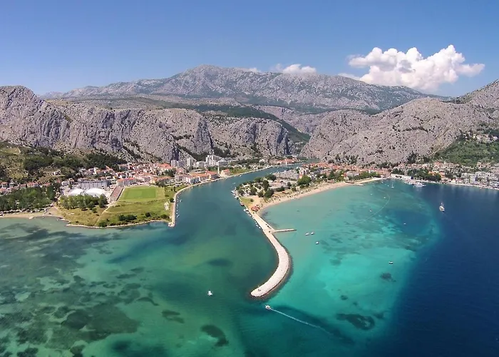 With Parking Space - 21050 * Omiš