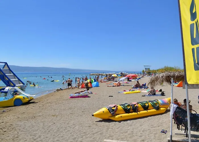 With Parking Space - 21050 Apartmán